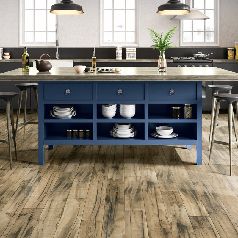 Mohawk Home Laminate in Hutchins Oak (WHS:GHB)