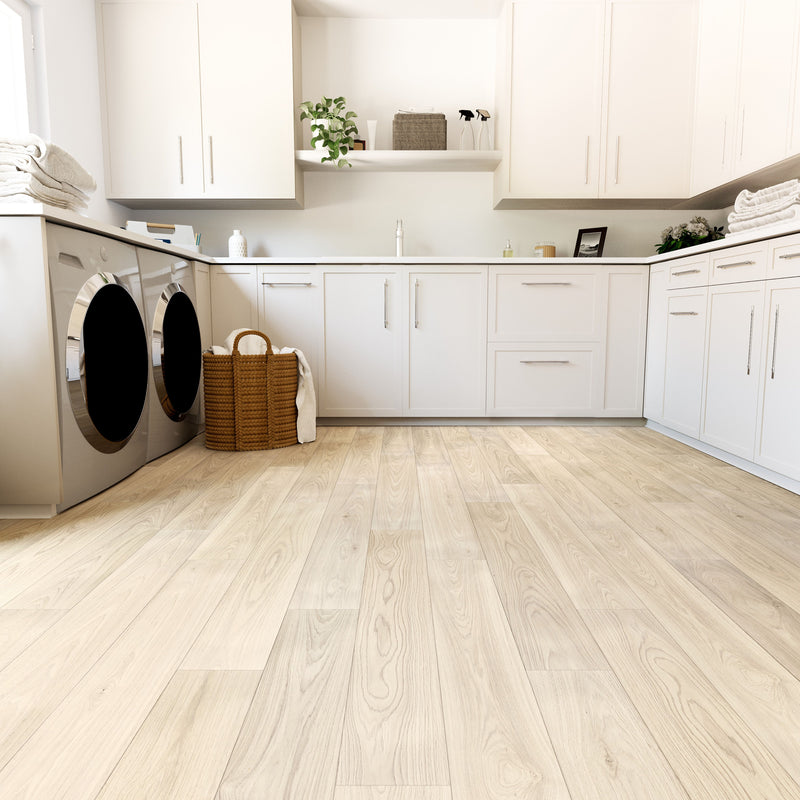 Mohawk Laminate Pro in Carlyle Hickory (WHS:GHB/THO)