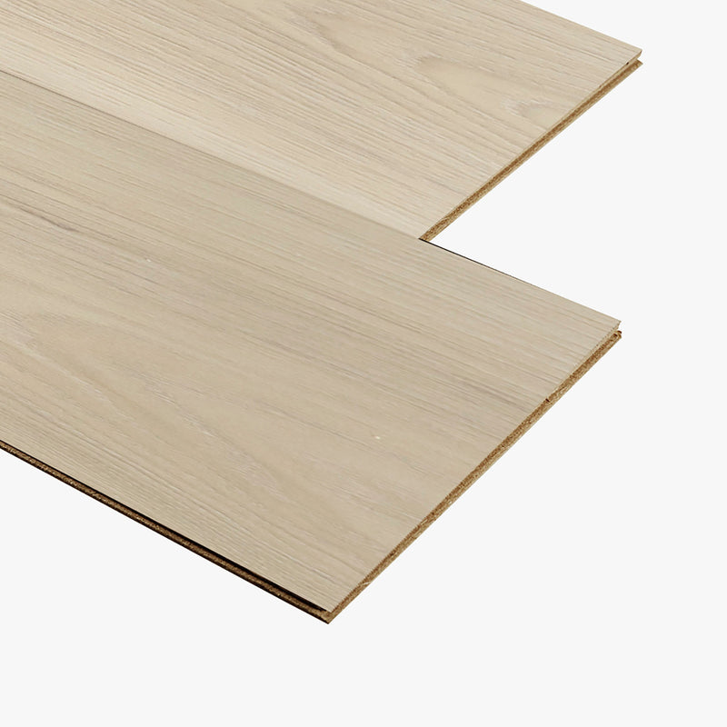 Mohawk Laminate Pro in Carlyle Hickory (WHS:GHB/THO)