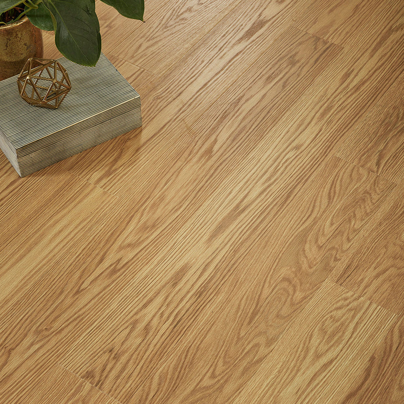 Mohawk Laminate Timbercraft in Spring Bank Oak (WHS:BSD/THO)