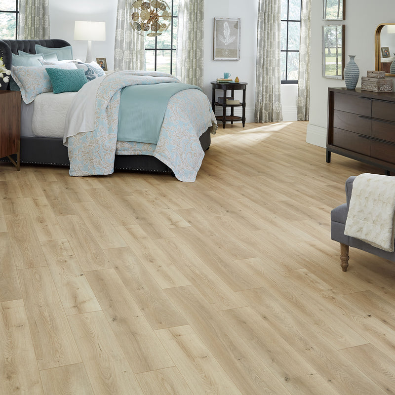 QuickStep Laminate Studio in Brookside Oak (WHS:GAD/BSD)