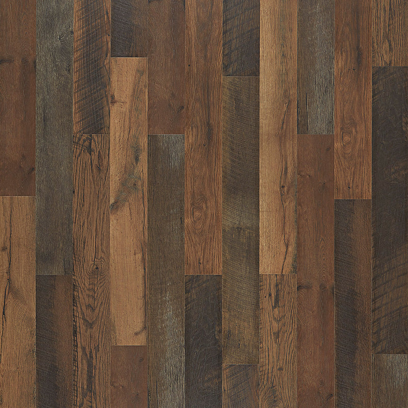 Mohawk Laminate SEC in Oak (WHS:THO)