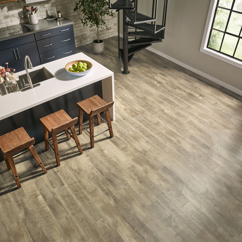 Mohawk Outlast Laminate in Southport Oak (WHS:GAD)